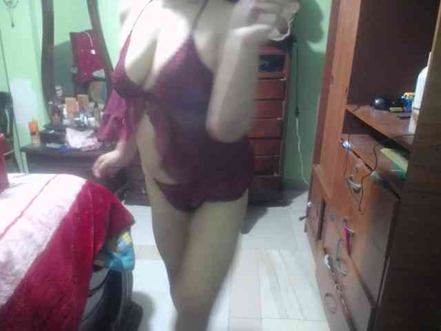 jazmin-mature webcam