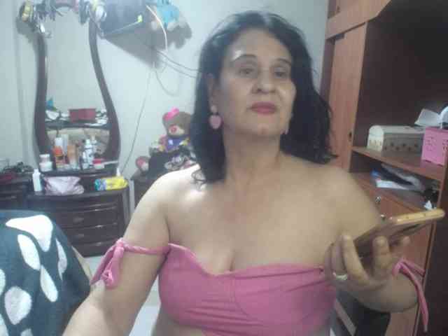 jazmin-mature webcam