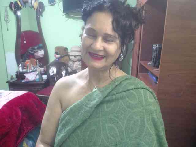 jazmin-mature jazmin-mature