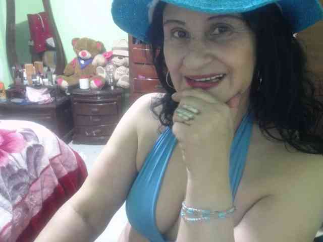 jazmin-mature webcam