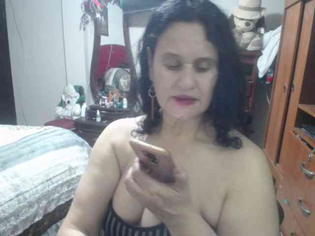 jazmin-mature jazmin-mature