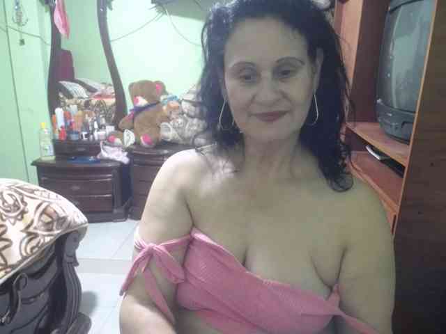 jazmin-mature webcam