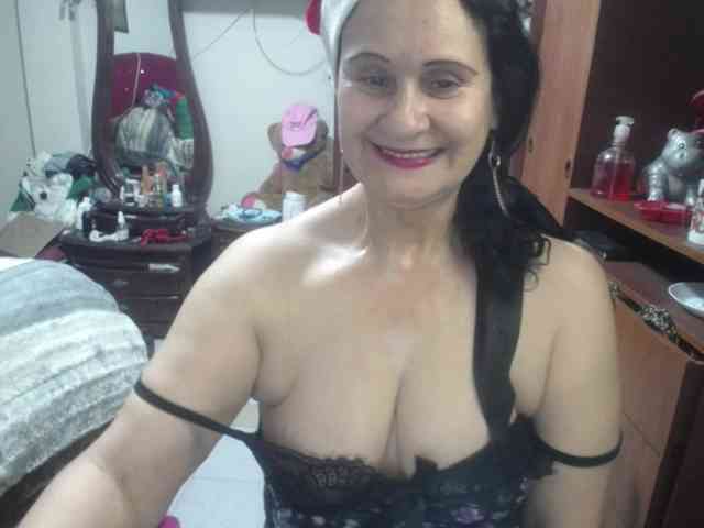 jazmin-mature jazmin-mature