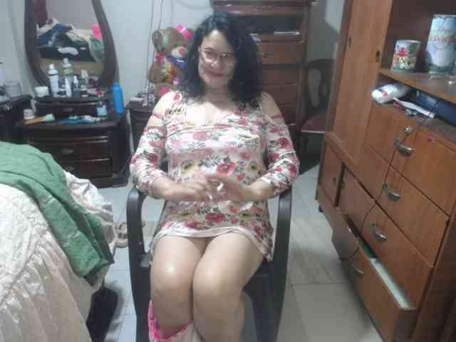 jazmin-mature Live Webcam on BongaCams