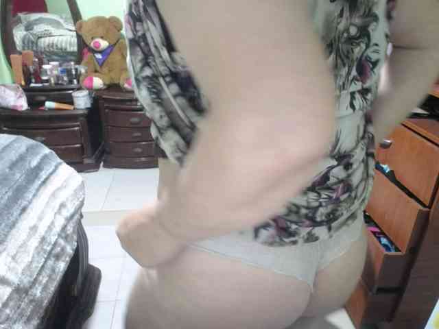 jazmin-mature webcam