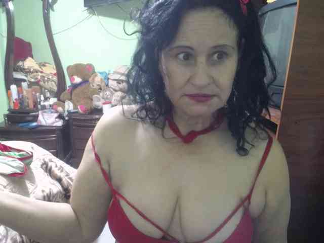 jazmin-mature webcam