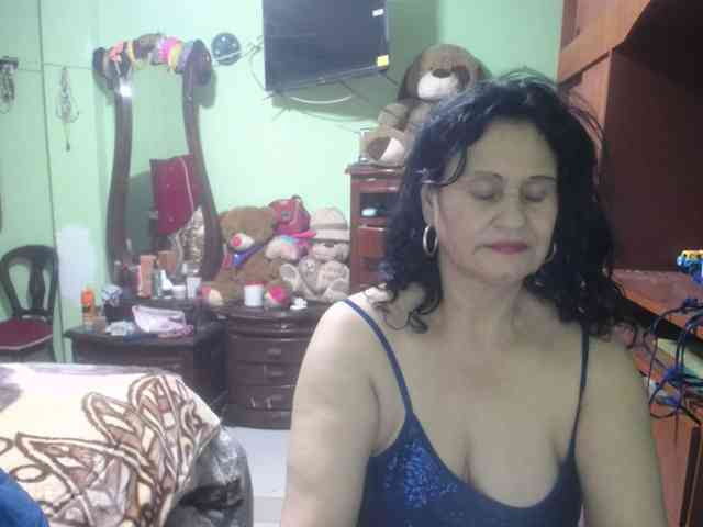 jazmin-mature webcam