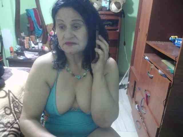 jazmin-mature webcam