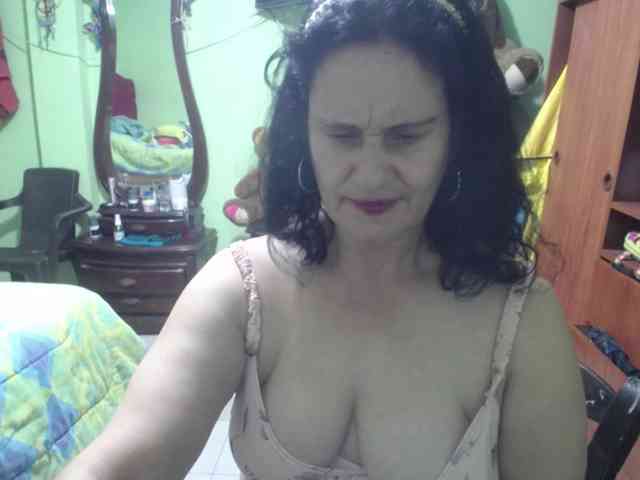 jazmin-mature webcam