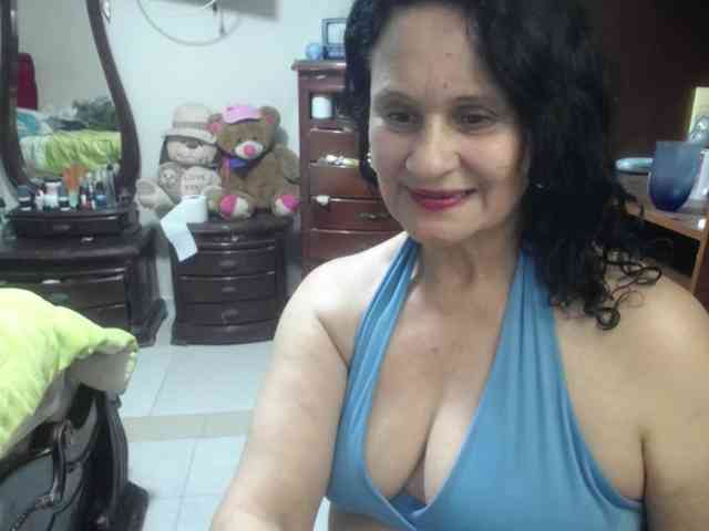 jazmin-mature webcam