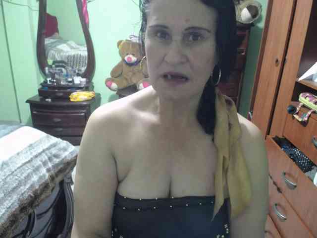 jazmin-mature webcam