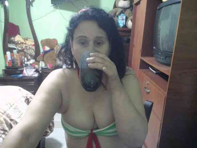 jazmin-mature webcam