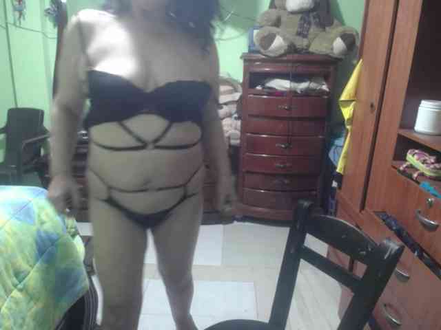 jazmin-mature webcam