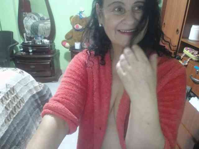 jazmin-mature webcam