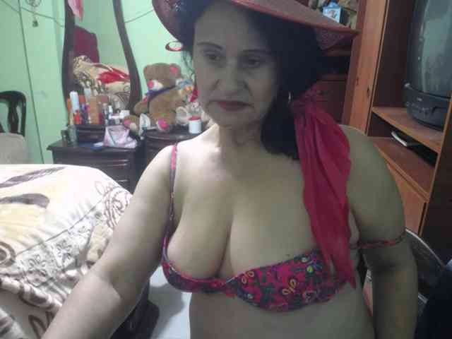 jazmin-mature webcam