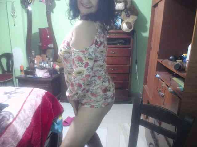 jazmin-mature webcam