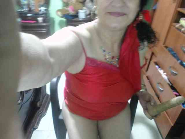 jazmin-mature webcam