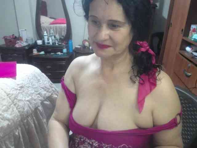 jazmin-mature webcam