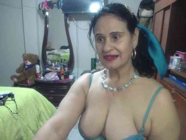 jazmin-mature webcam
