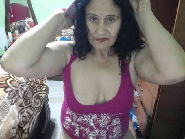 jazmin-mature webcam