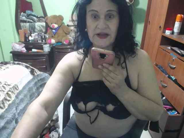 jazmin-mature webcam