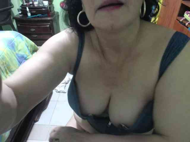 voyeur webcam Jazmin-mature