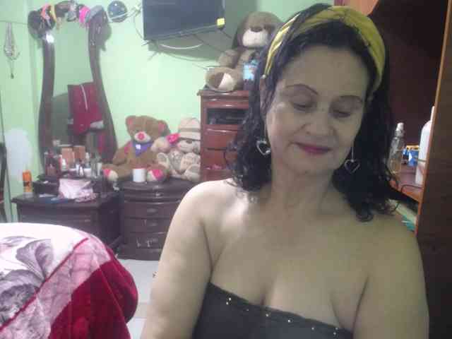 jazmin-mature webcam
