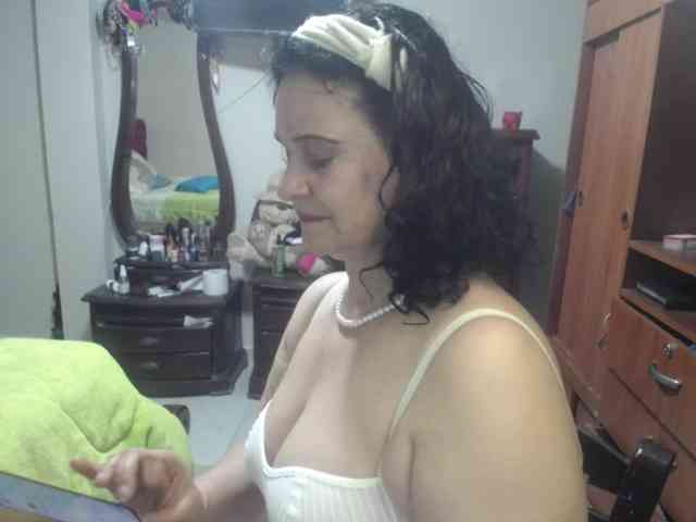 jazmin-mature jazmin-mature