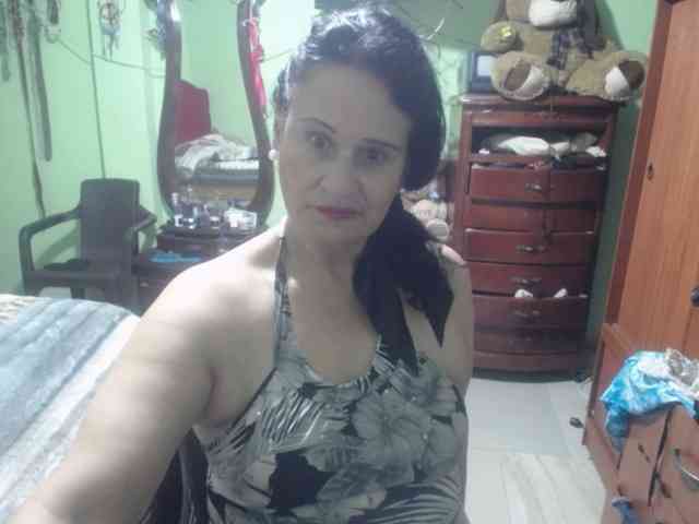 jazmin-mature webcam