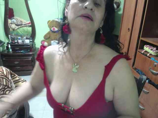 jazmin-mature webcam