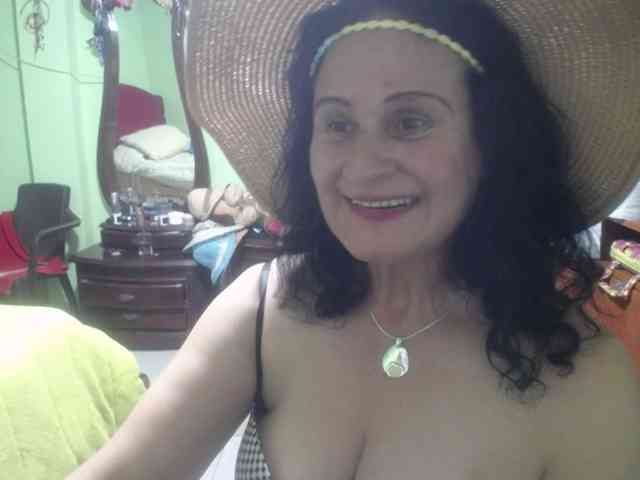 jazmin-mature webcam