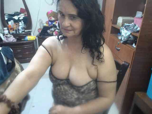 jazmin-mature webcam