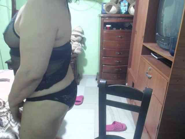 jazmin-mature webcam