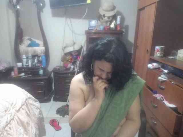 jazmin-mature webcam