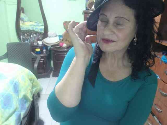 jazmin-mature jazmin-mature