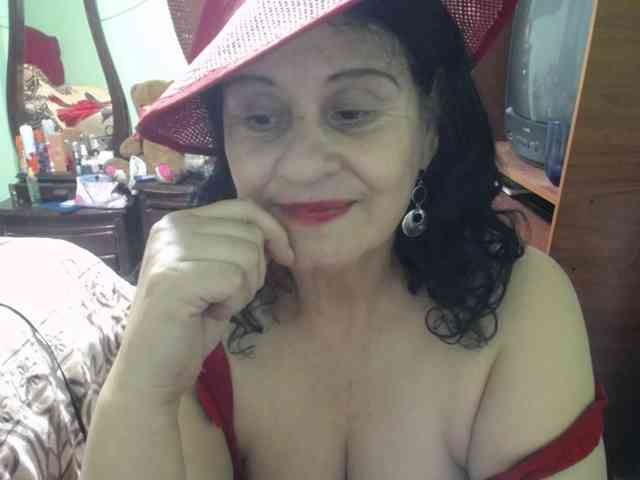 jazmin-mature webcam