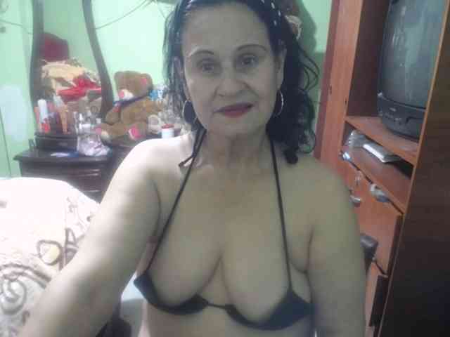 jazmin-mature webcam