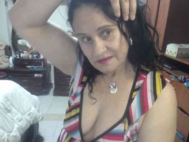 jazmin-mature jazmin-mature