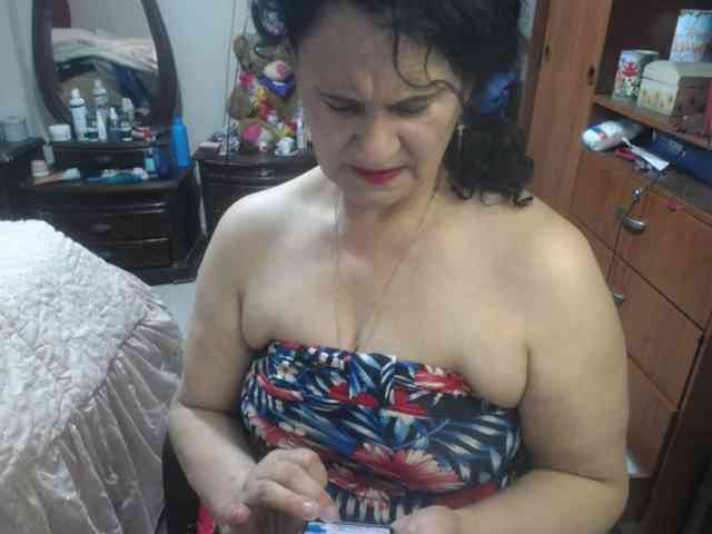 jazmin-mature Live Webcam on BongaCams