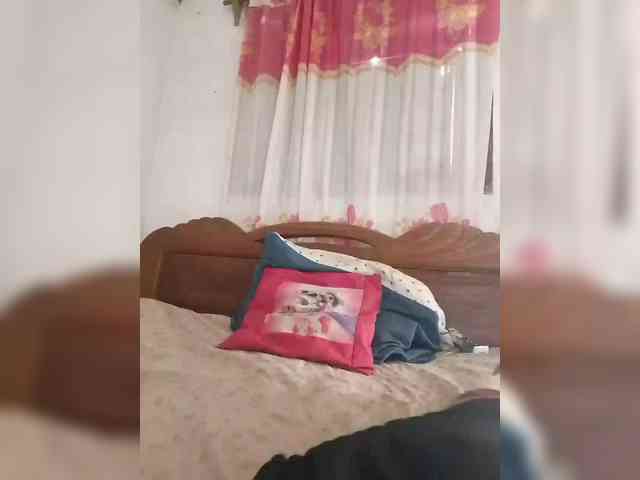 RayahHot webcam