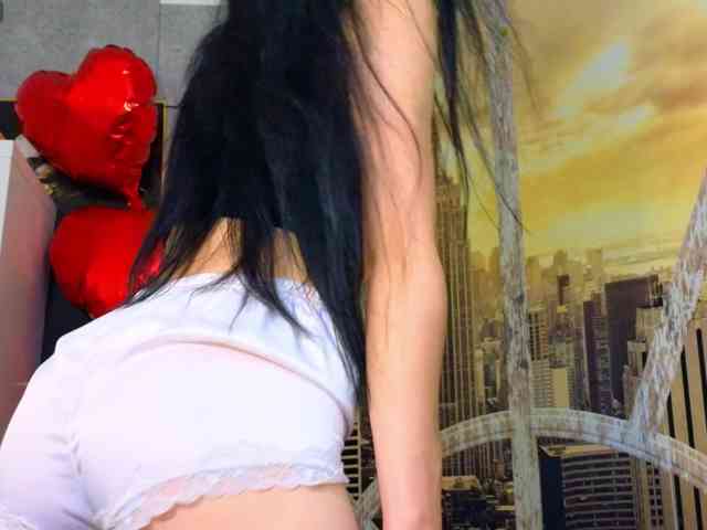 LittleBlacks webcam