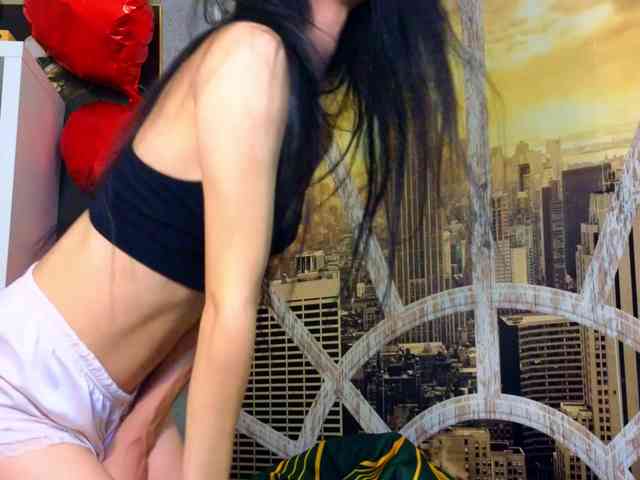 LittleBlacks webcam