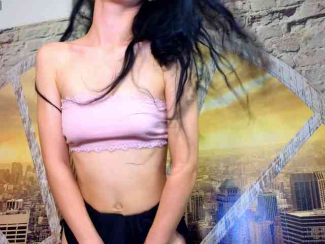 LittleBlacks webcam
