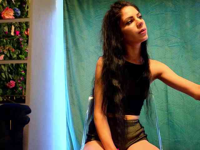 LittleBlacks webcam