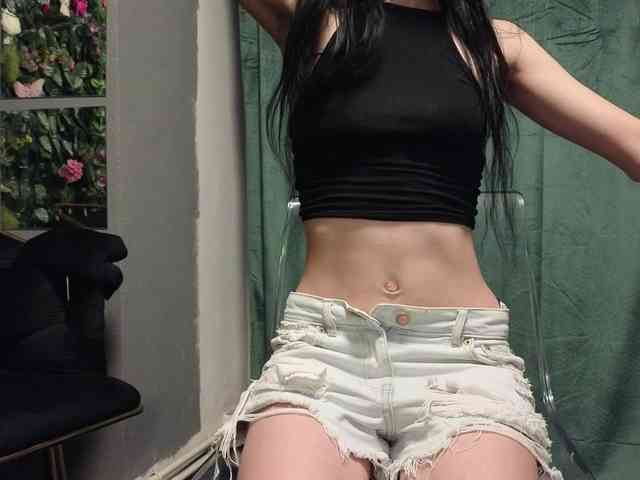 LittleBlacks webcam