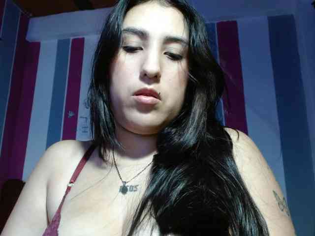 Karoline-lov3 webcam