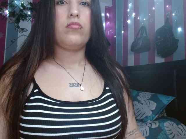 Karoline-lov3 webcam