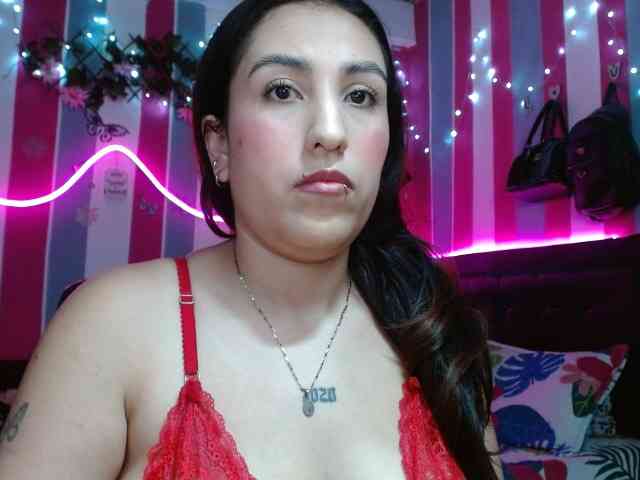 Karoline-lov3 webcam