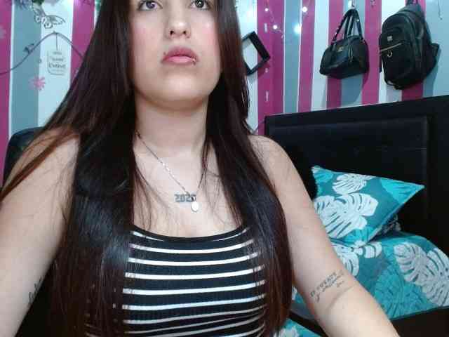 Karoline-lov3 webcam