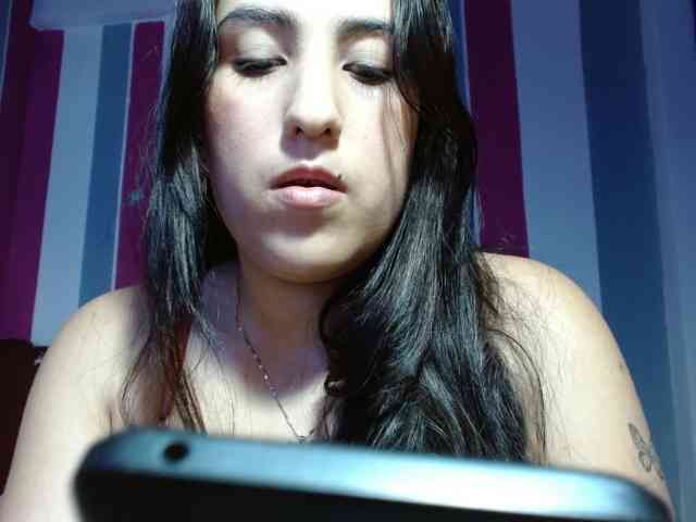 Karoline-lov3 webcam